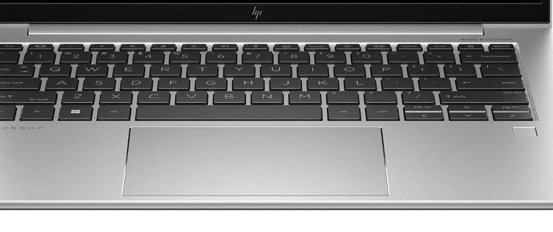 你猜，一块惠普商用笔记本的键盘上能有多少工艺设计？