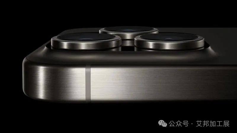 消息称苹果 iPhone 16 Pro 系列可能采用全新抛光钛金属表面处理