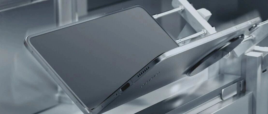 先导智能×OPPO：以微米级3D打印技术，实现无痕折叠